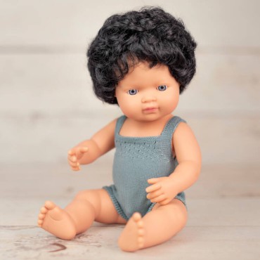 Lalka chłopiec Europejczyk Czarne Kręcone Włosy Colourful Edition 38cm Miniland Doll - 3