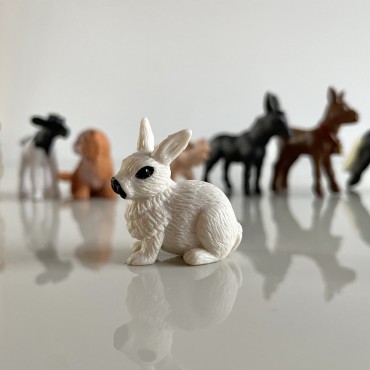 Małe zwierzątka na wsi - zestaw figurek w tubie Safari Ltd - 5