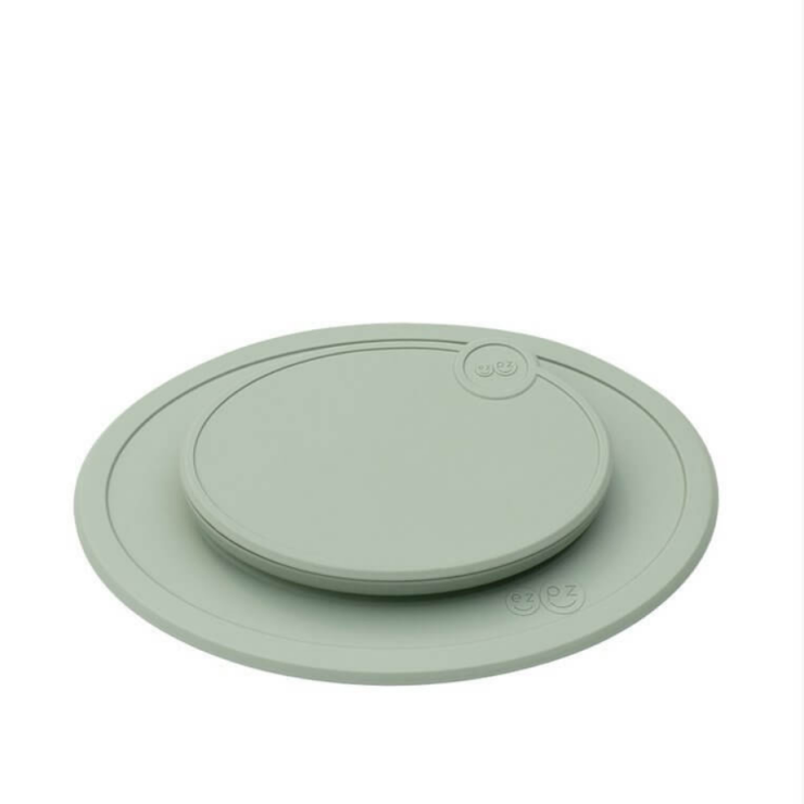 Silikonowa pokrywka do małego talerza Mini Mat pastelowa zieleń EZPZ - 1 Silikonowa pokrywka do małego talerza Mini Mat pastelowa zieleń EZPZ - 1