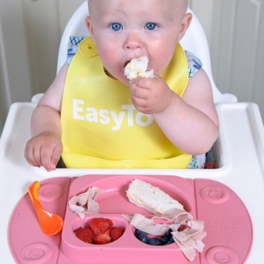 EasyMat Mini 2in1 PINK silikonowy talerzyk z podkładką lunchbox EasyTots