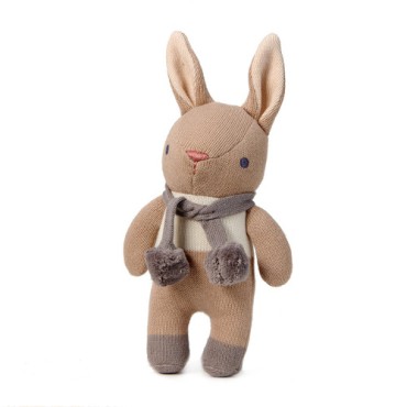 Zestaw z bawełny organicznej - grzechotka i kocyk przytulanka w ozdobnym pudełku Taupe Bunny ThreadBear Design - 3