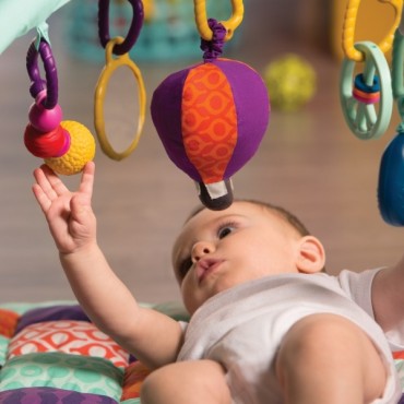 Mata edukacyjna dla niemowląt Wonders Above B. Toys